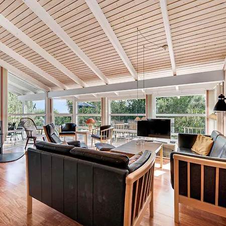 Tatil Evi Stunning In With 3 Bedrooms And Internet *