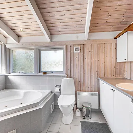 Stunning In With 3 Bedrooms And Internet Tatil Evi Ebeltoft